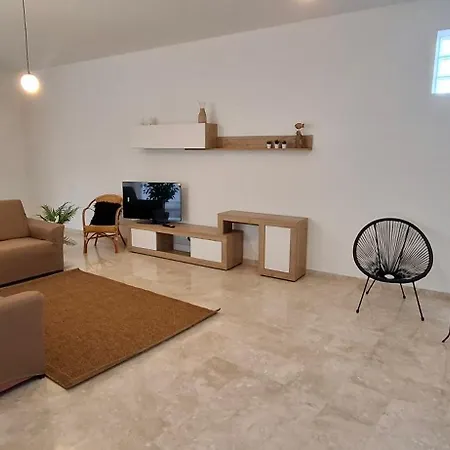 Guest house Assieni 50 *