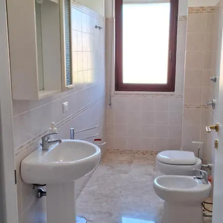 Assieni 50 Custonaci