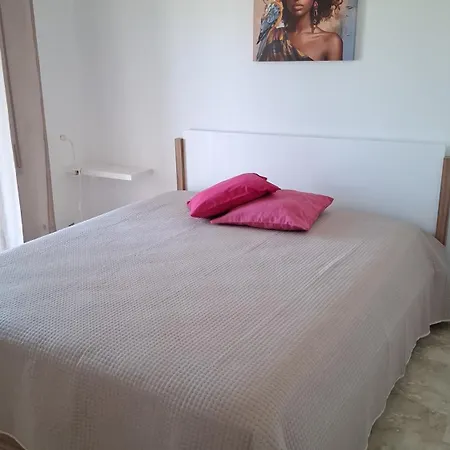 Assieni 50 Custonaci