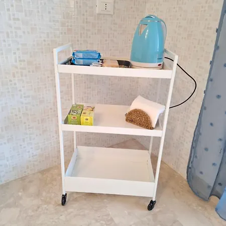 Assieni 50 Custonaci